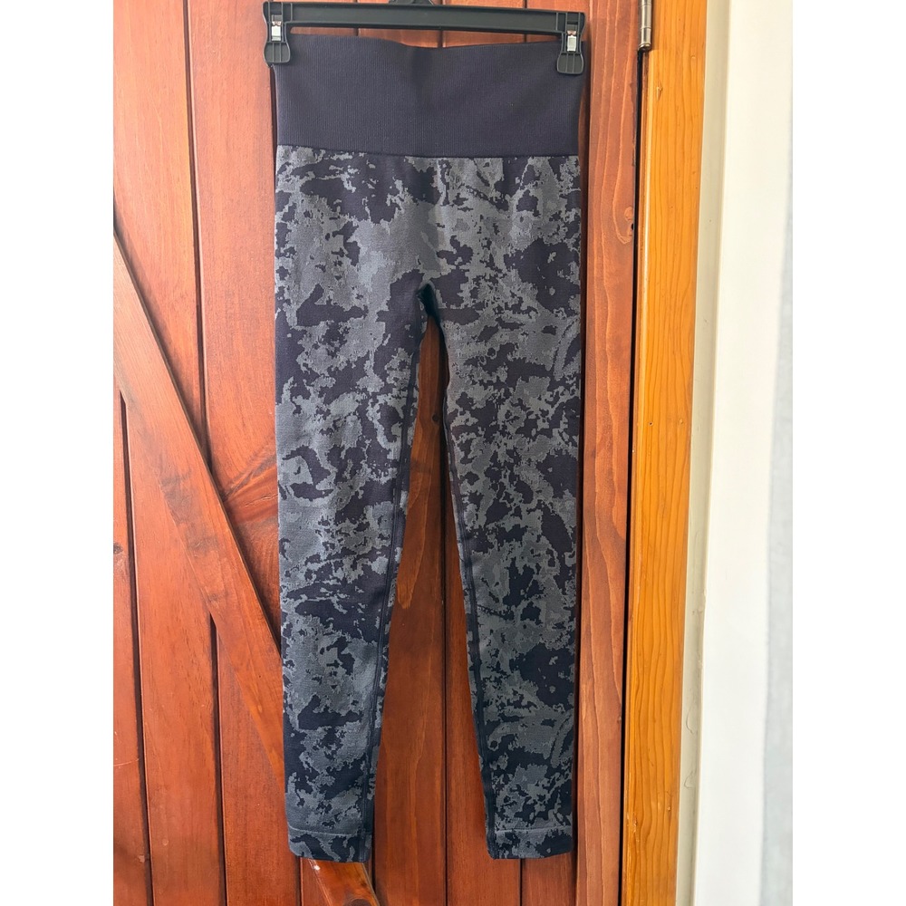 AnyBody Womens Seamless High Waisted Camo Leggings Grey Black A554197 Small